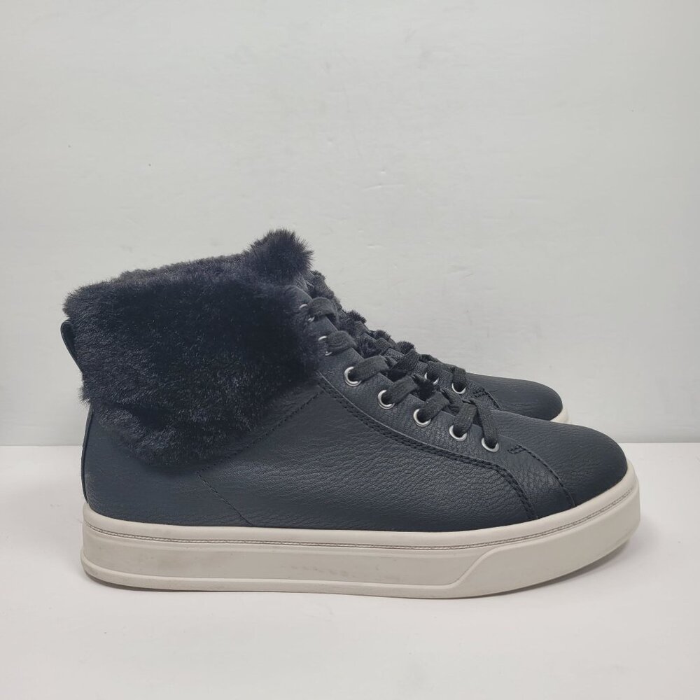 Koolaburra by UGG Sundell Fuzz Chukka Women's Black Boots S/N 1132851 US Size 8